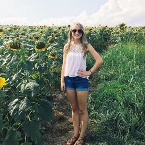 Meet your Posher, Amanda